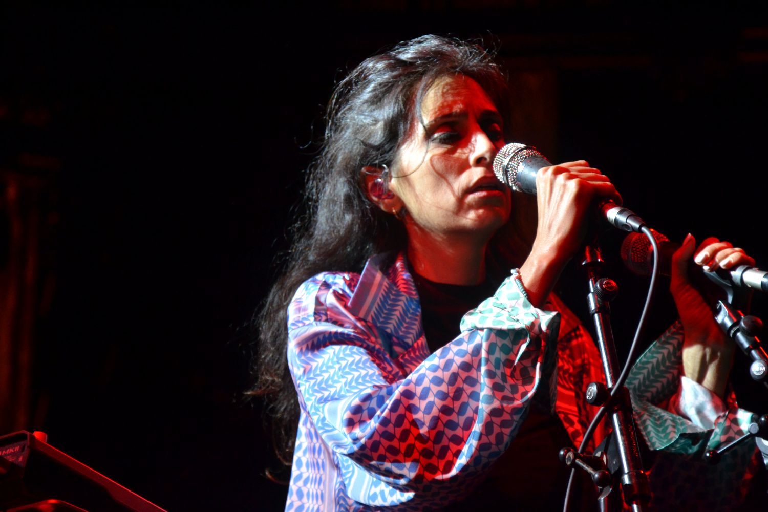 Yasmine Hamdan : de guerres lasses